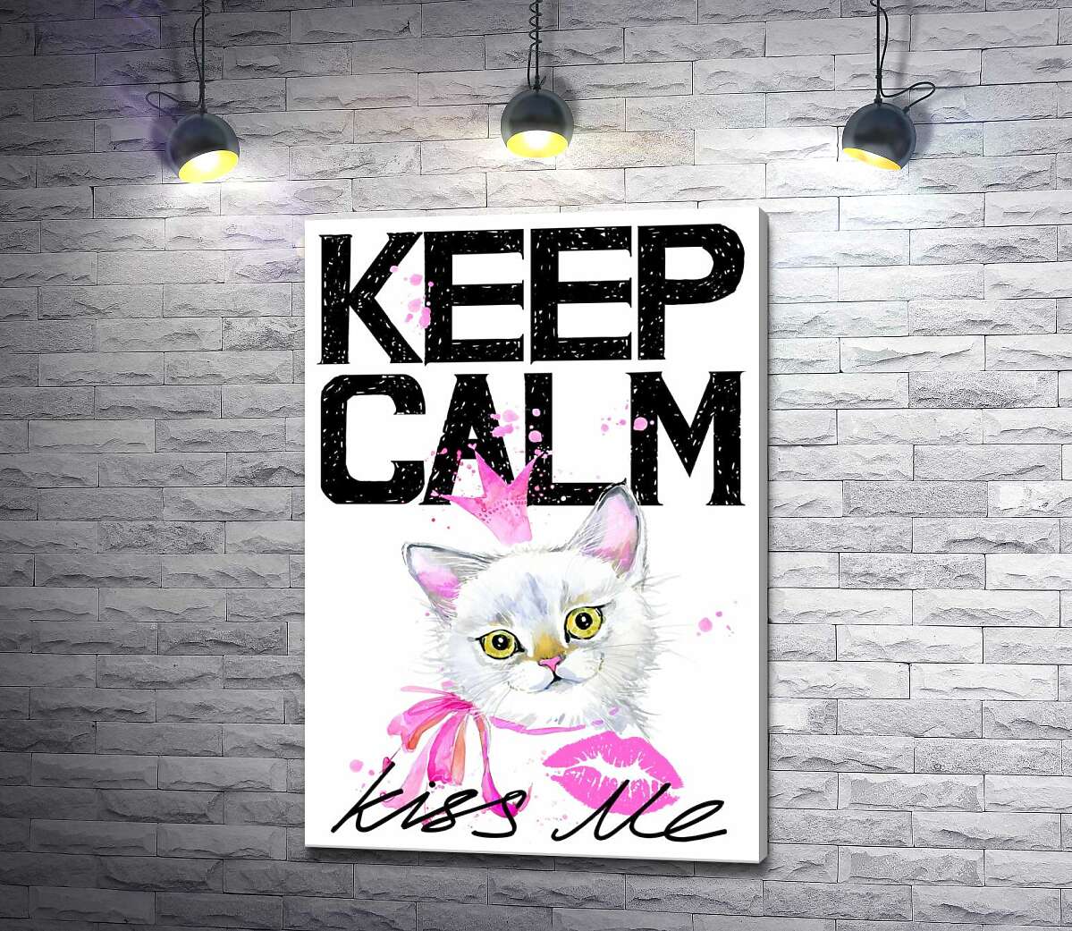 картина Біла кішка-принцеса серед напису "keep calm and kiss me"