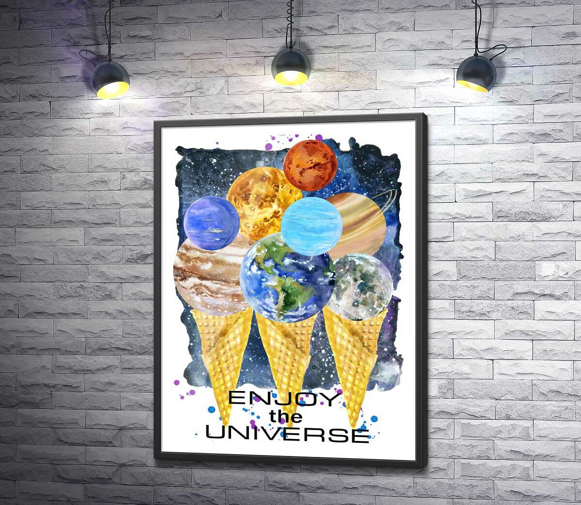постер Планети Сонячної системи зібрались на ріжках морозива з написом "enjoy the universe"