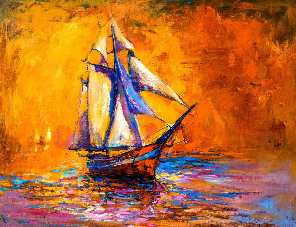 картина-постер Самотній корабель пливе по воді на фоні палаючого жовтого неба