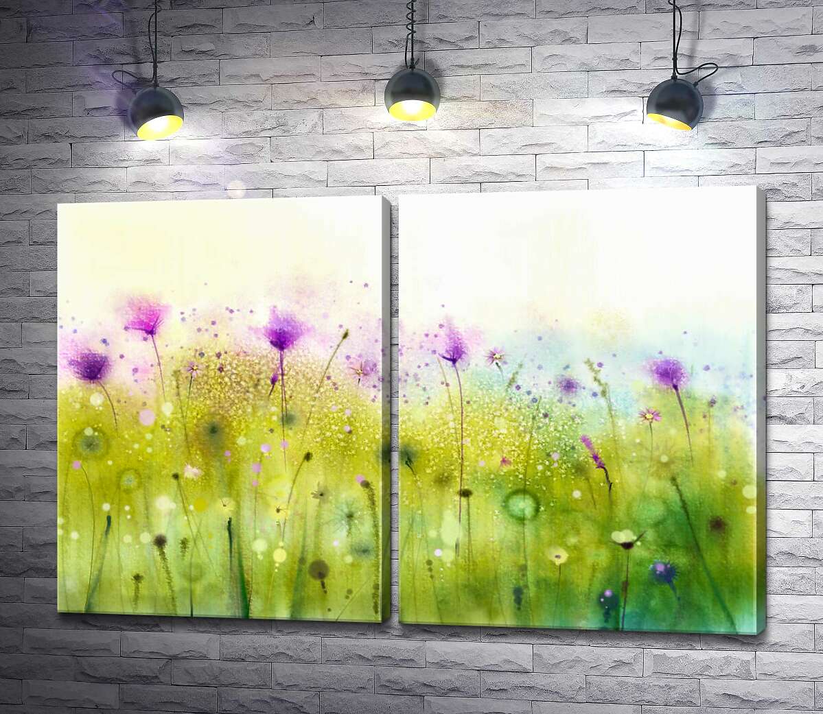 модульна картина Фіолетові квіти видніються над зеленню поля