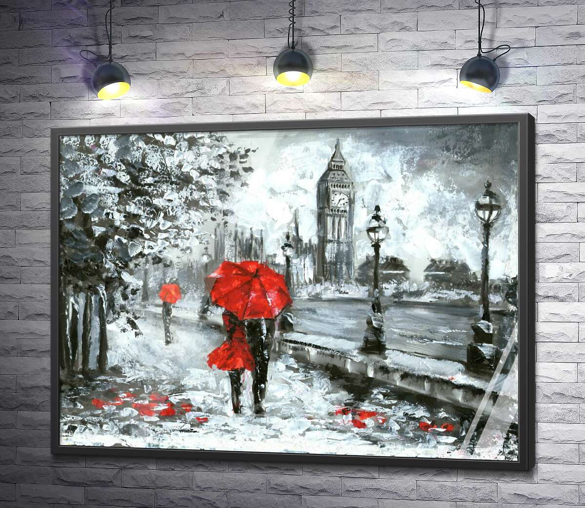постер Влюбленные под красным зонтиком гуляют по набережной