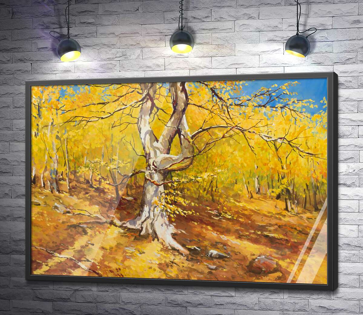 постер Ветвистое дерево на фоне молодого осеннего леса