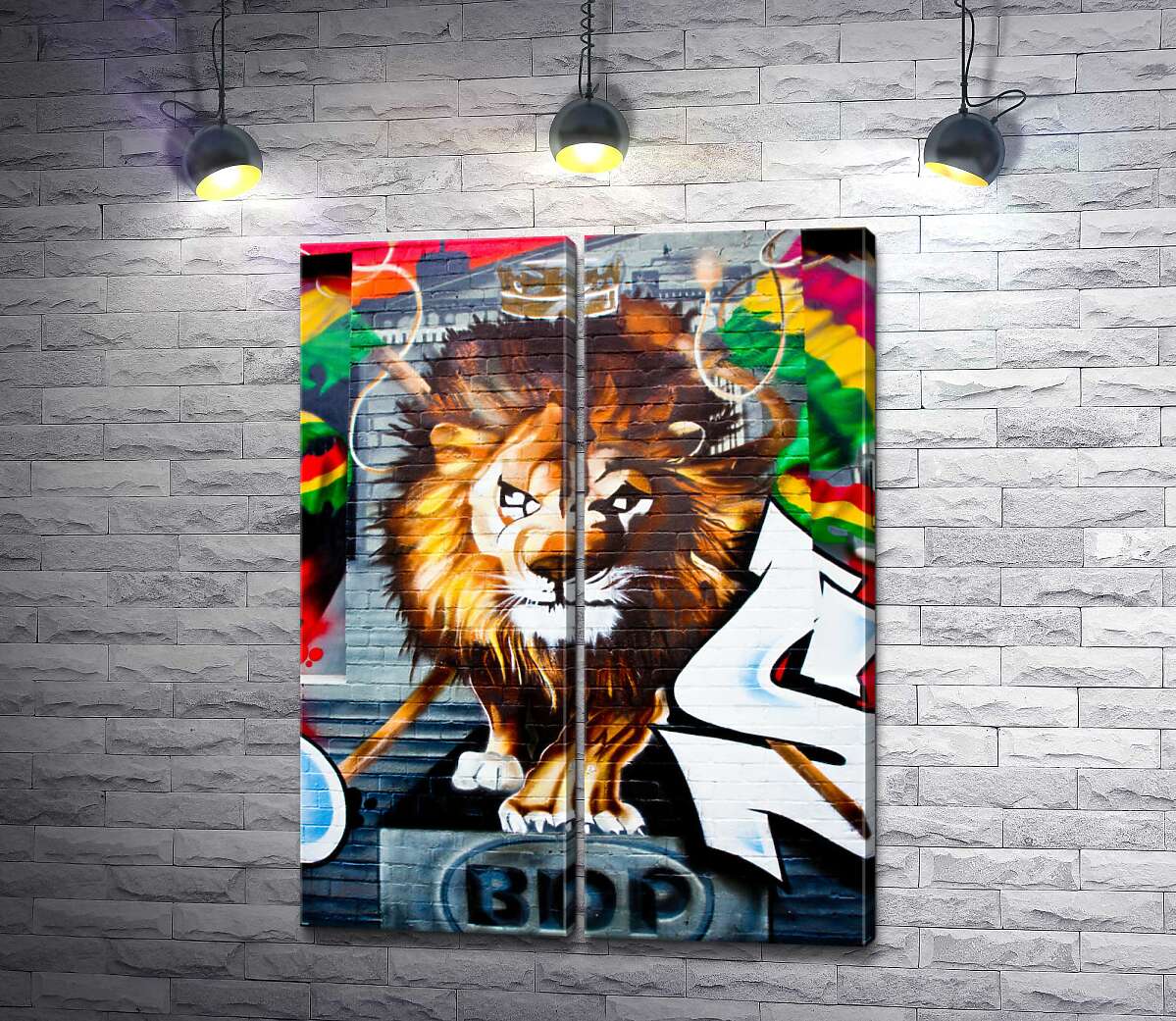 модульна картина Король лев грізно наближається на графіті