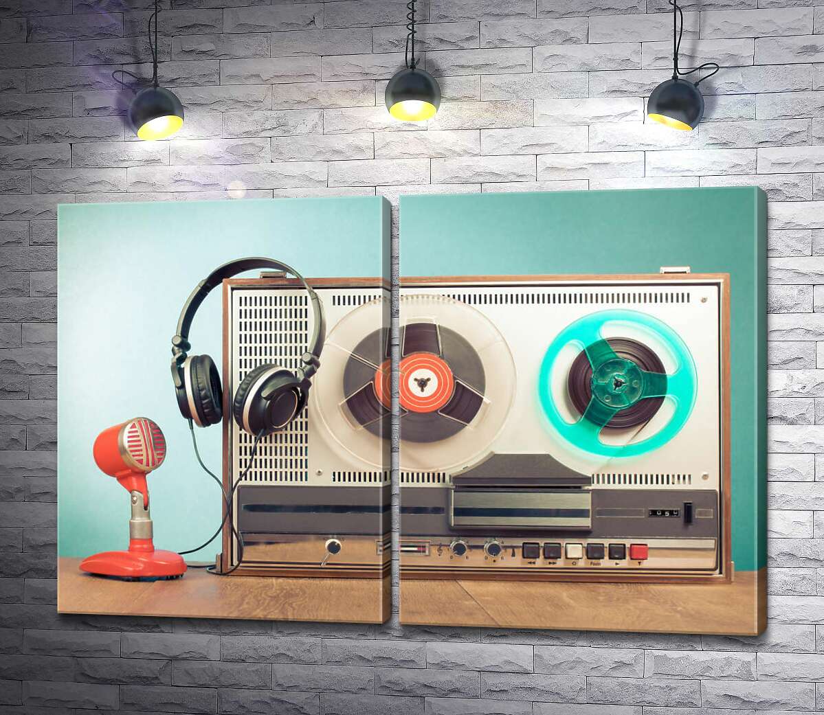 модульна картина Вишукана ретро гарнітура: мікрофон, навушники та магнітофон