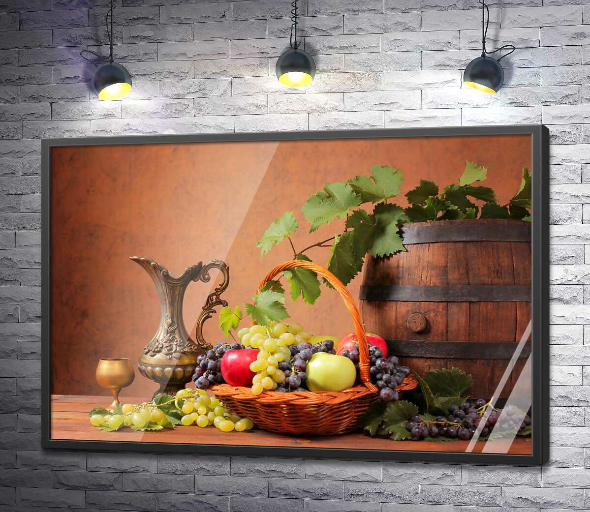 постер Наполненная яблоками и виноградом корзина в окружении бочки и кувшина