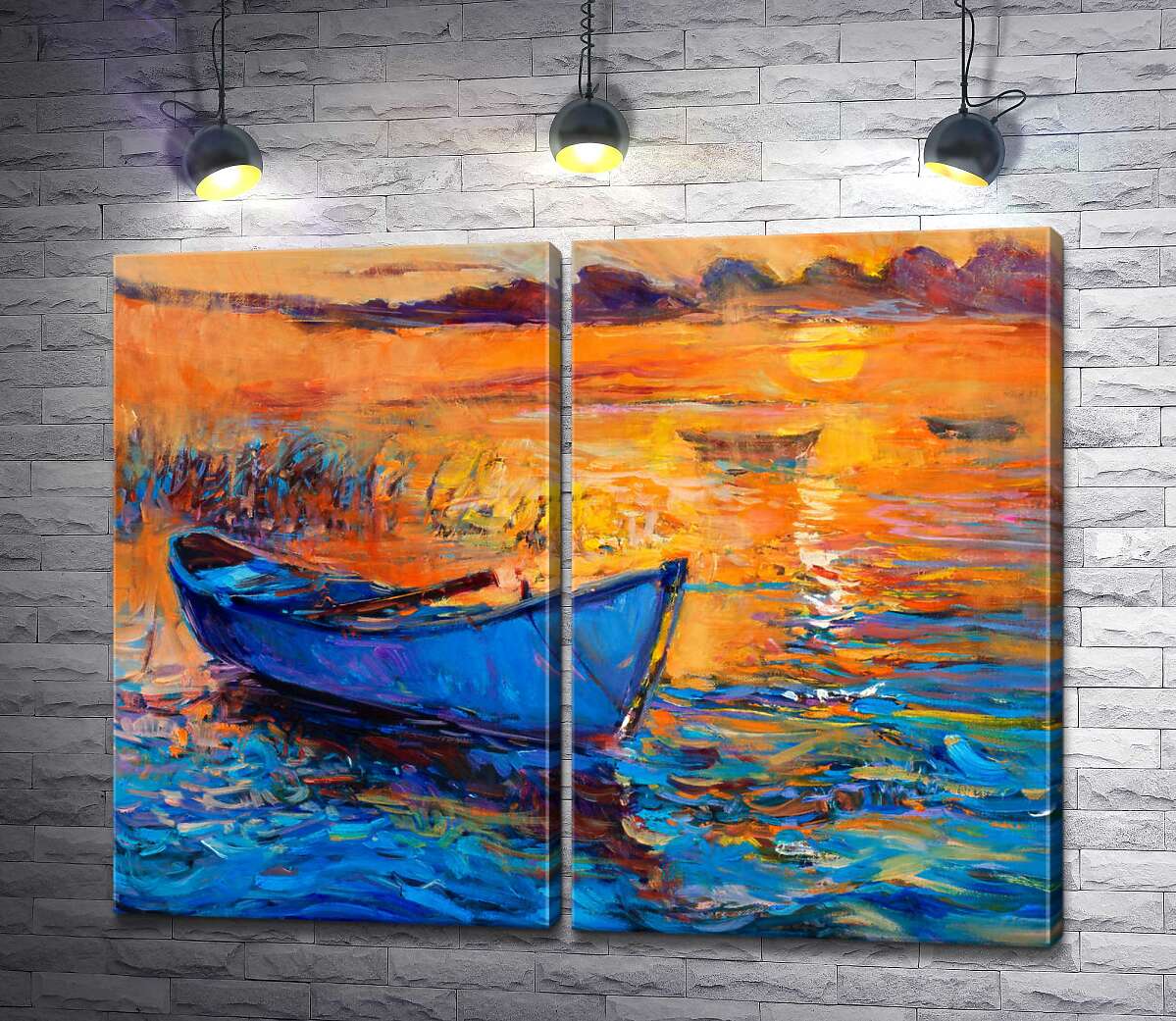 модульная картина Вечернее солнце освещает голубой силуэт лодки на воде