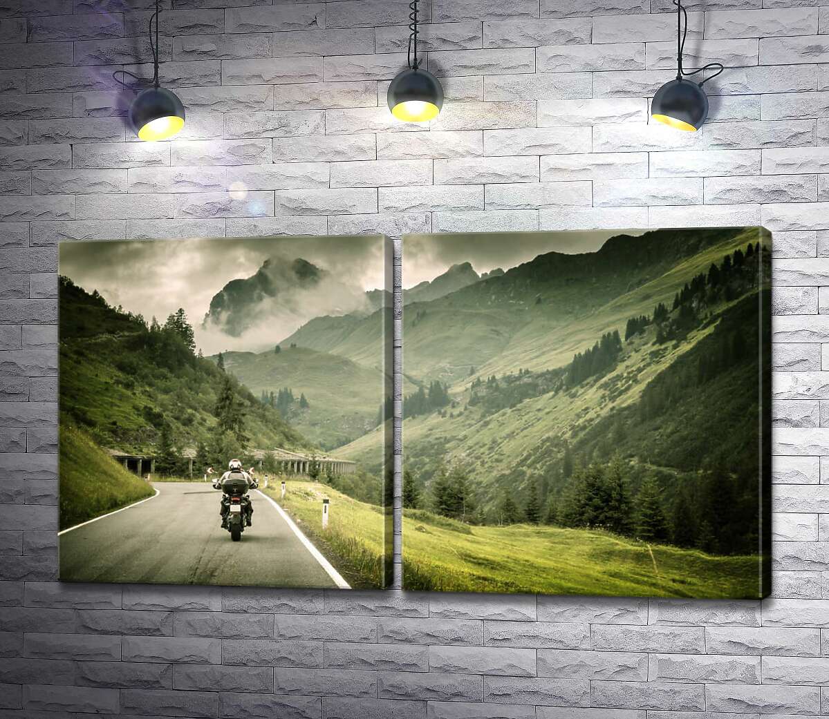 модульна картина Мотоцикліст їде звивистою гірською дорогою