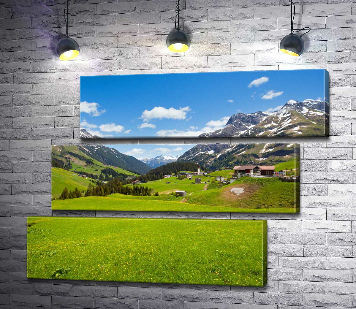 модульна картина Маленьке село стоїть серед зелених соковитих альпійських луків (Модуль №17)