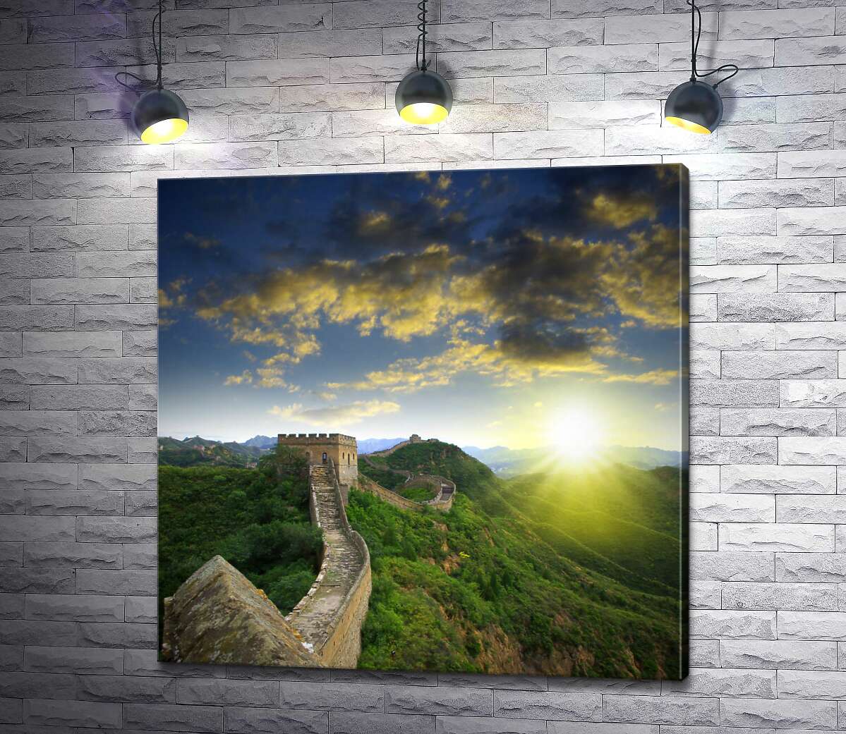 картина Тонка смужка Великого китайського муру тягнеться зеленими схилами