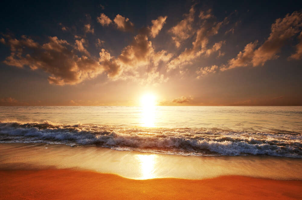 картина-постер Кремовые оттенки вечернего моря