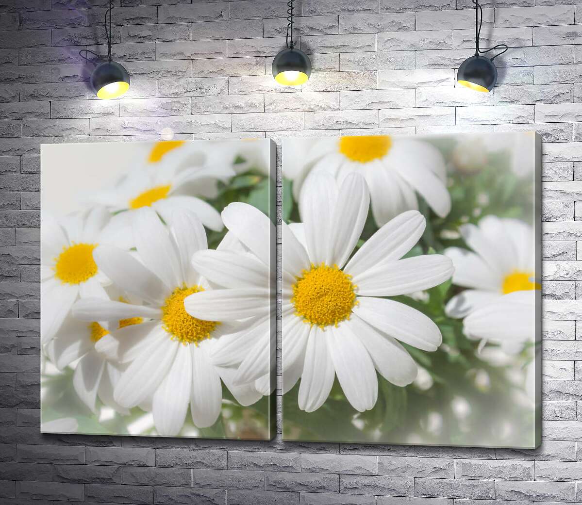 модульная картина Букет из белых хризантем с солнечными серединками