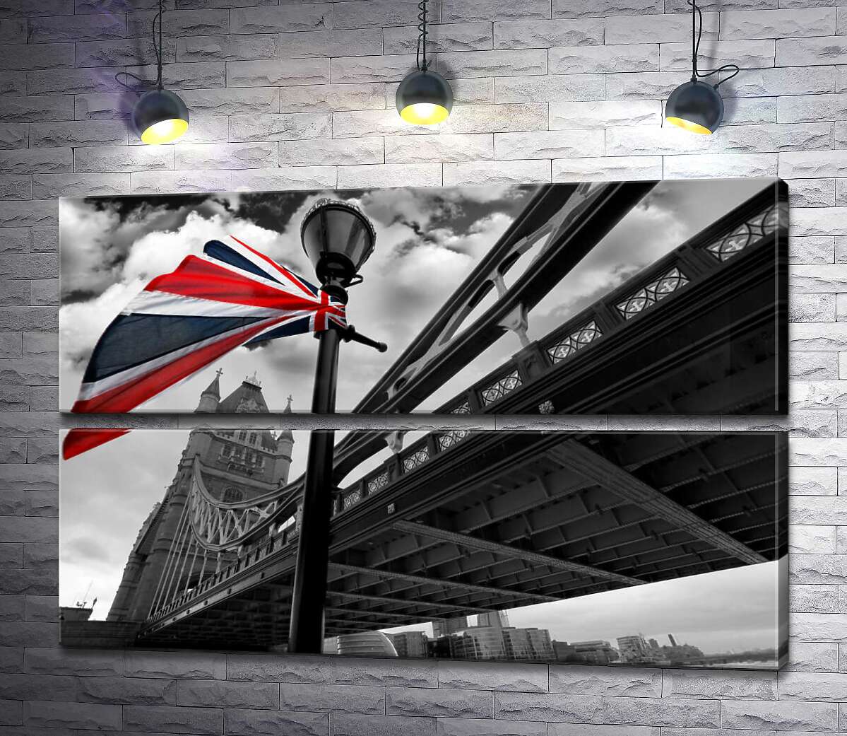 модульная картина Британский флаг висит на фонаре среди Тауэрского моста (Tower Bridge) (Модуль №7)