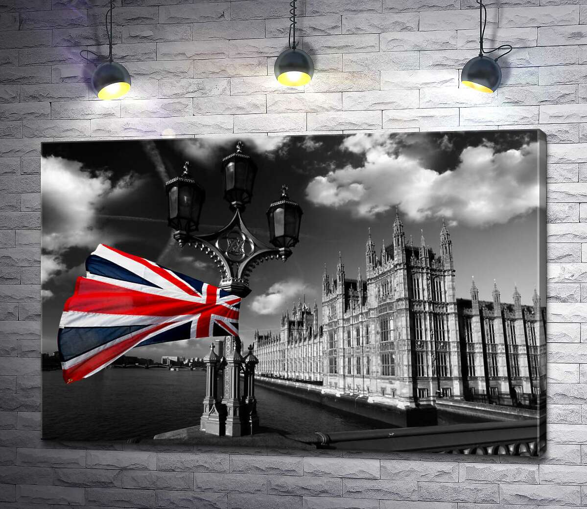 картина Британский флаг трепещит на ветру над глубоководной Темзой