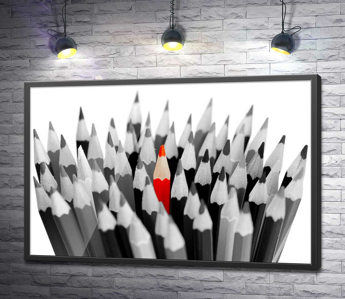 постер Красная яркость цвета среди серого сходства карандашей