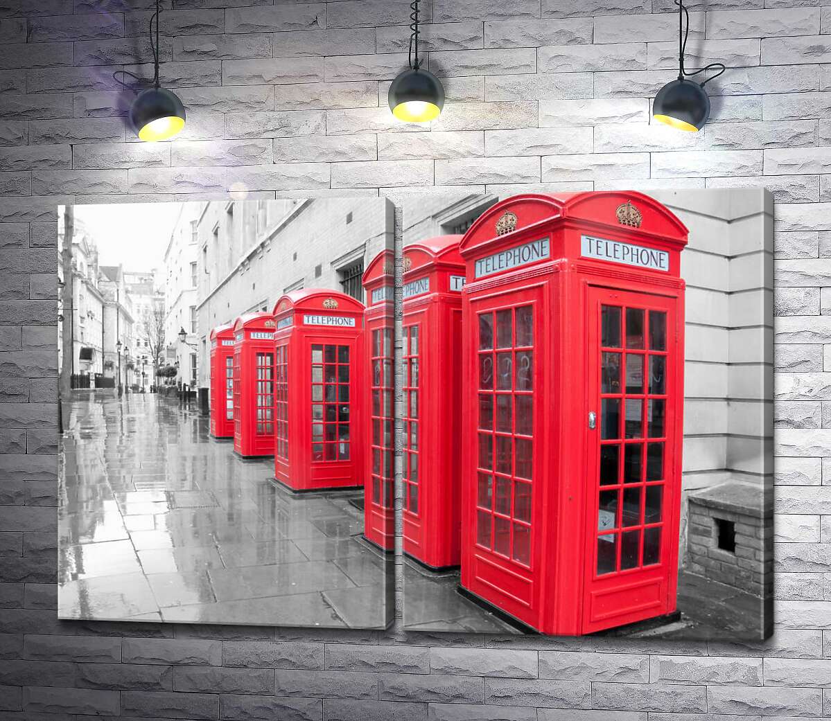 модульна картина Яскраві телефонні будки вишикувались в ряд під стіною старого лондонського будинку