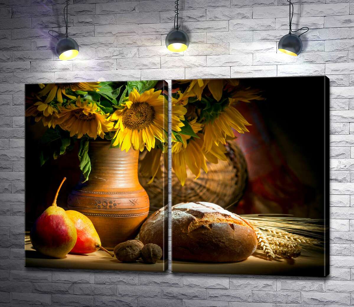 модульна картина Жовтий букет соняшників у глиняному глечику поряд із продуктами
