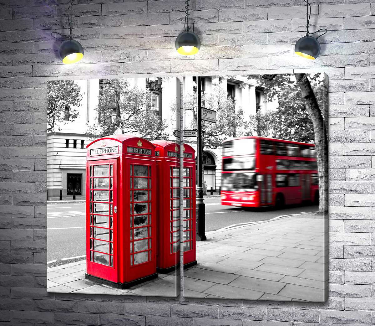 модульная картина Красный акцент телефонных будок в пастельном покое лондонской улицы