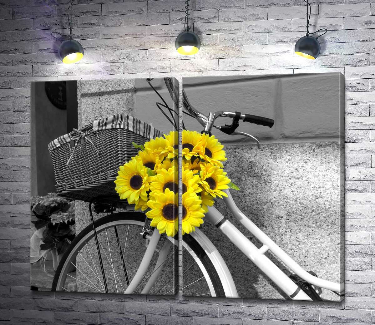 модульная картина Сияющие подсолнухи украшают руль велосипеда