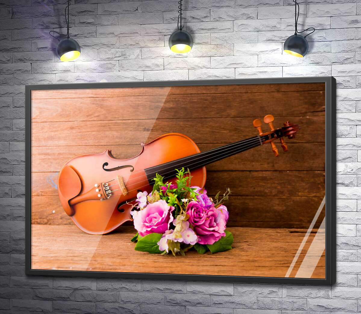 постер Вишукані вигини скрипки прикрашені букетом троянд
