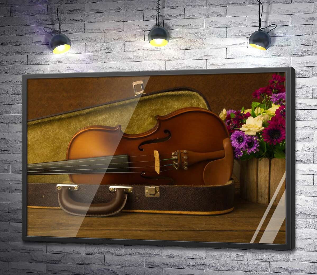 постер Букет квітів прикрашає скрипку у футлярі