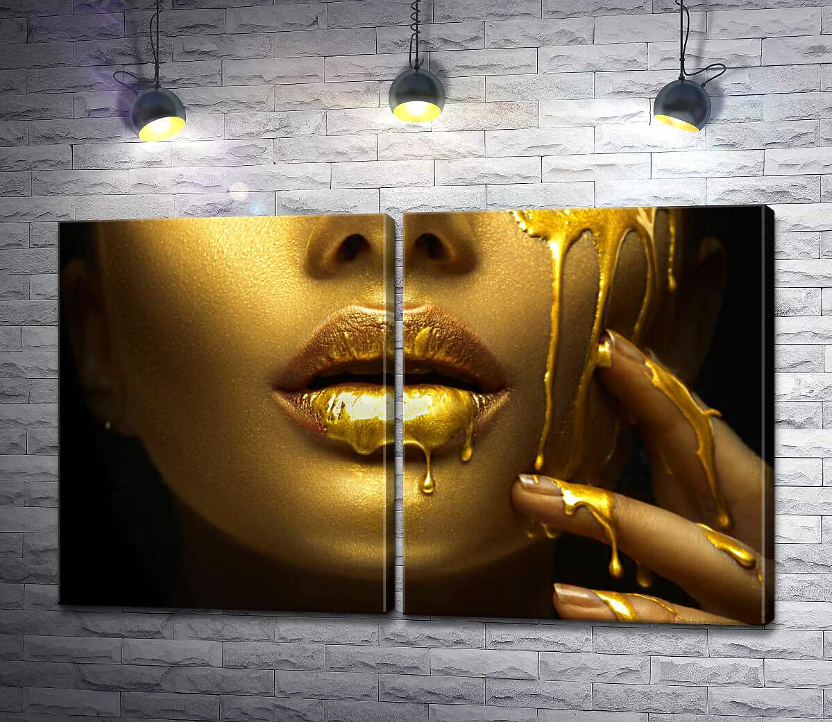 модульная картина Капли золота на лице подчеркивают сияющий тон лица