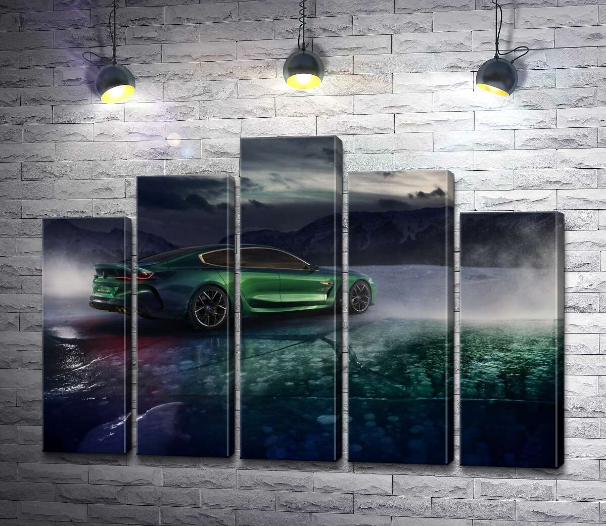 модульная картина Зеленый автомобиль BMW M8 Gran Coupe дрифтует по темному льду озера (Модуль №29)
