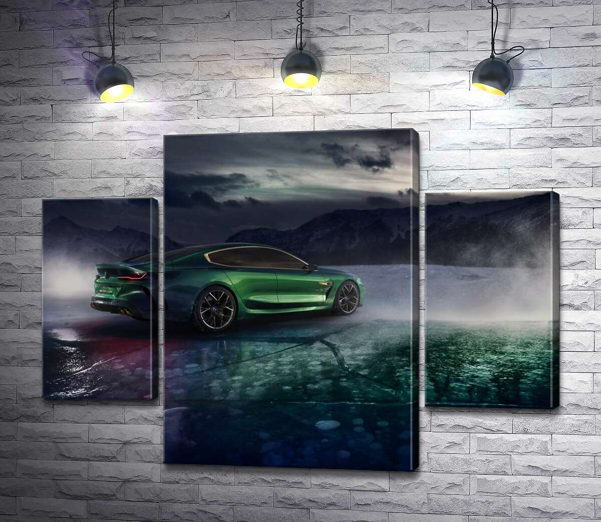 модульна картина Зелений автомобіль BMW M8 Gran Coupe дрифтує по темному льоду озера (Модуль №5)
