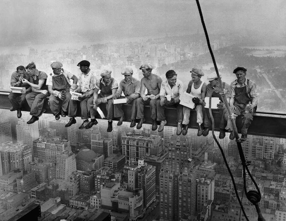картина-постер Обід нью-йоркських робітників на хмарочосі