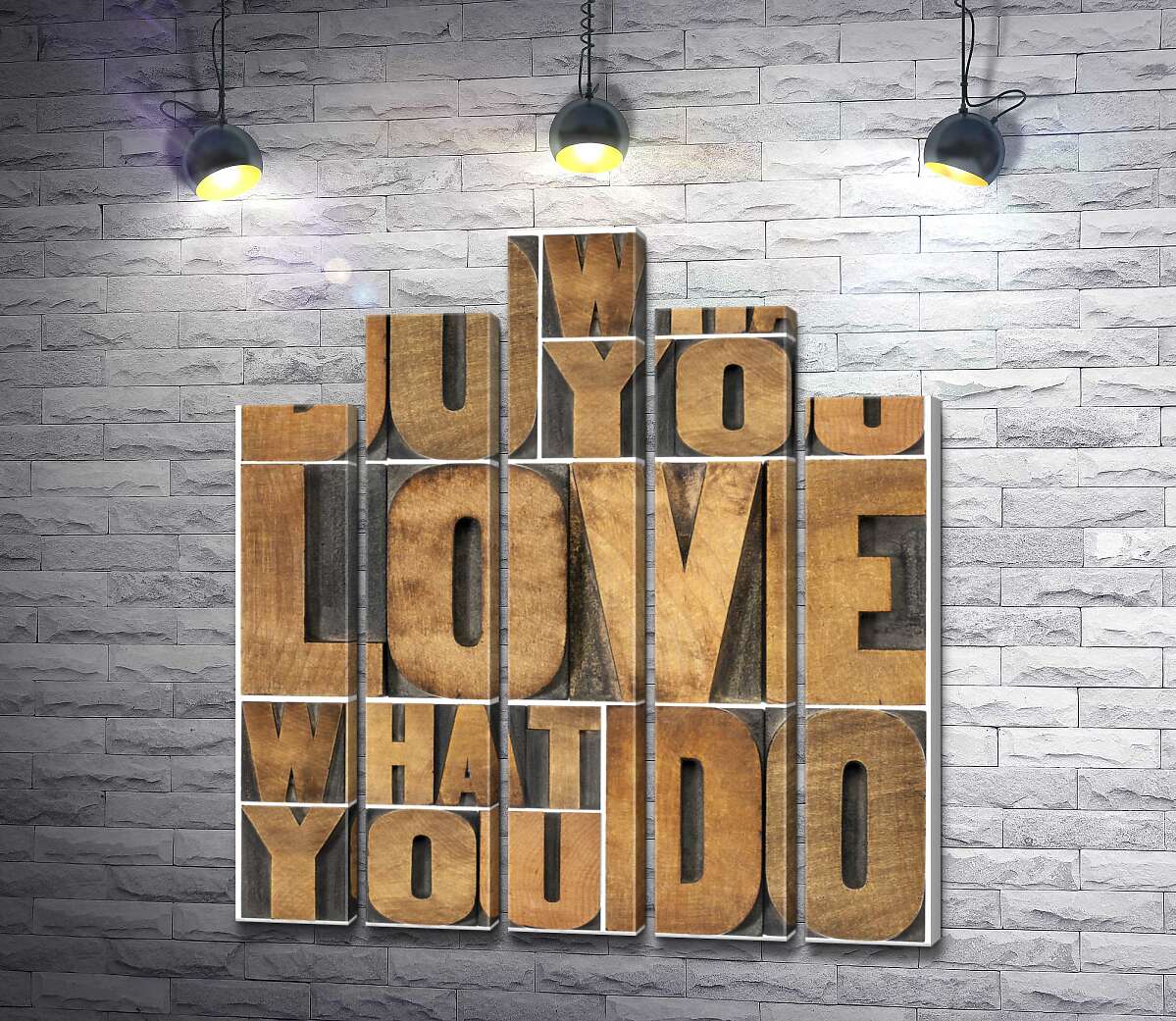 модульная картина Мотивационная фраза "do what you love, love what you do" из деревянных букв (Модуль №29)