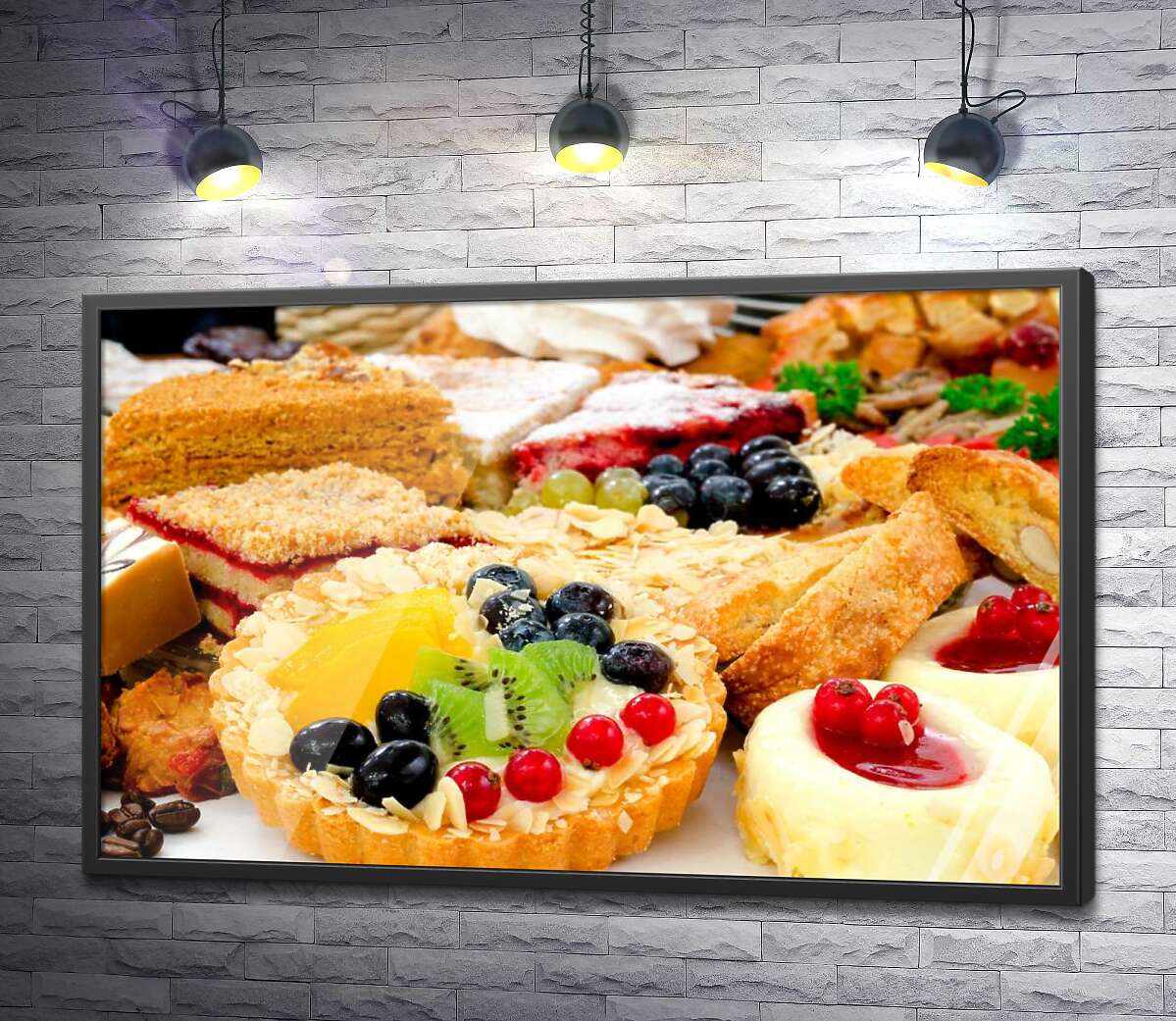 постер Сладкое ассорти из ягодных пирожных и тортов