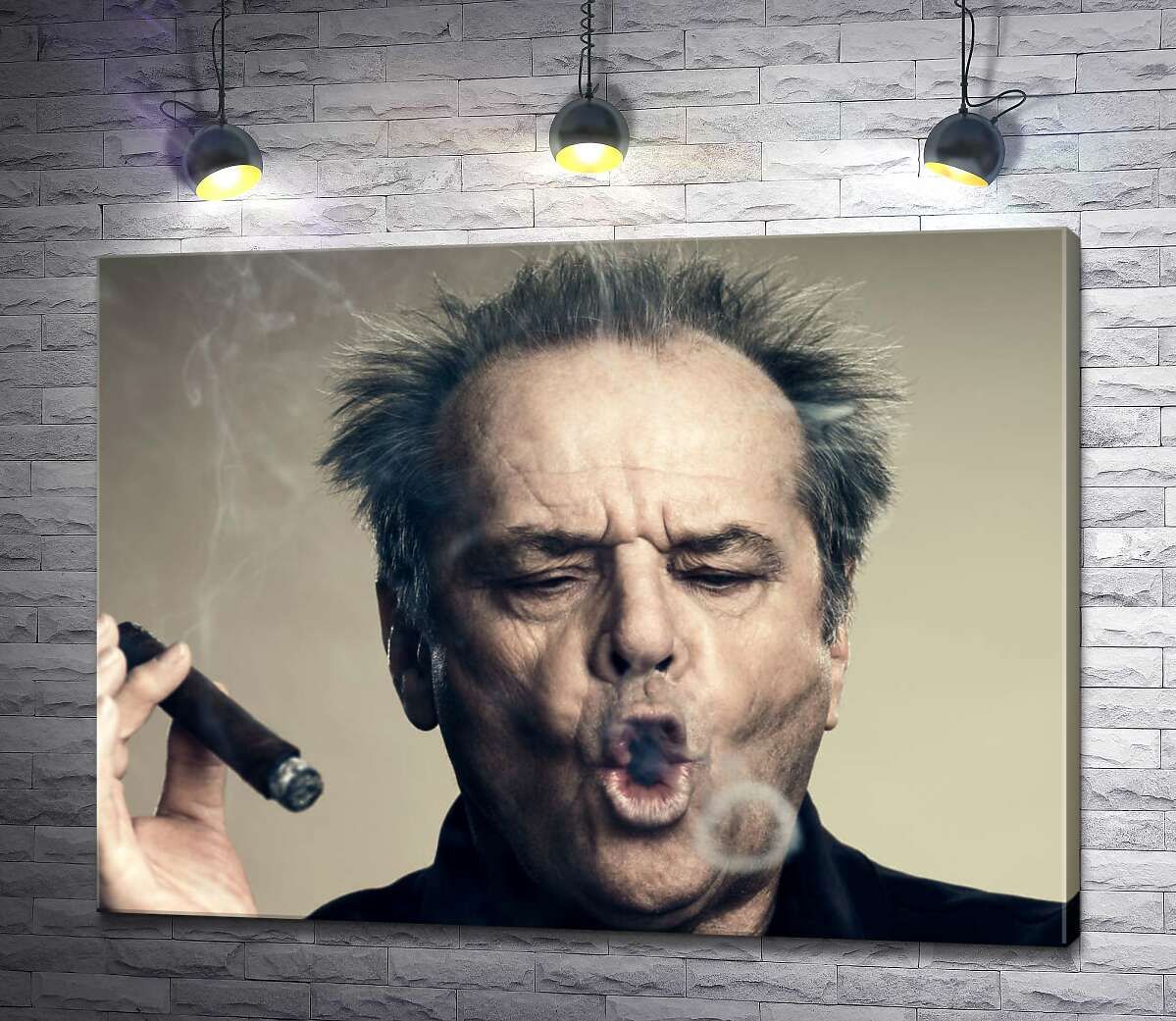 картина Джек Николсон (Jack Nicholson) комически пускает круги дымом от сигары