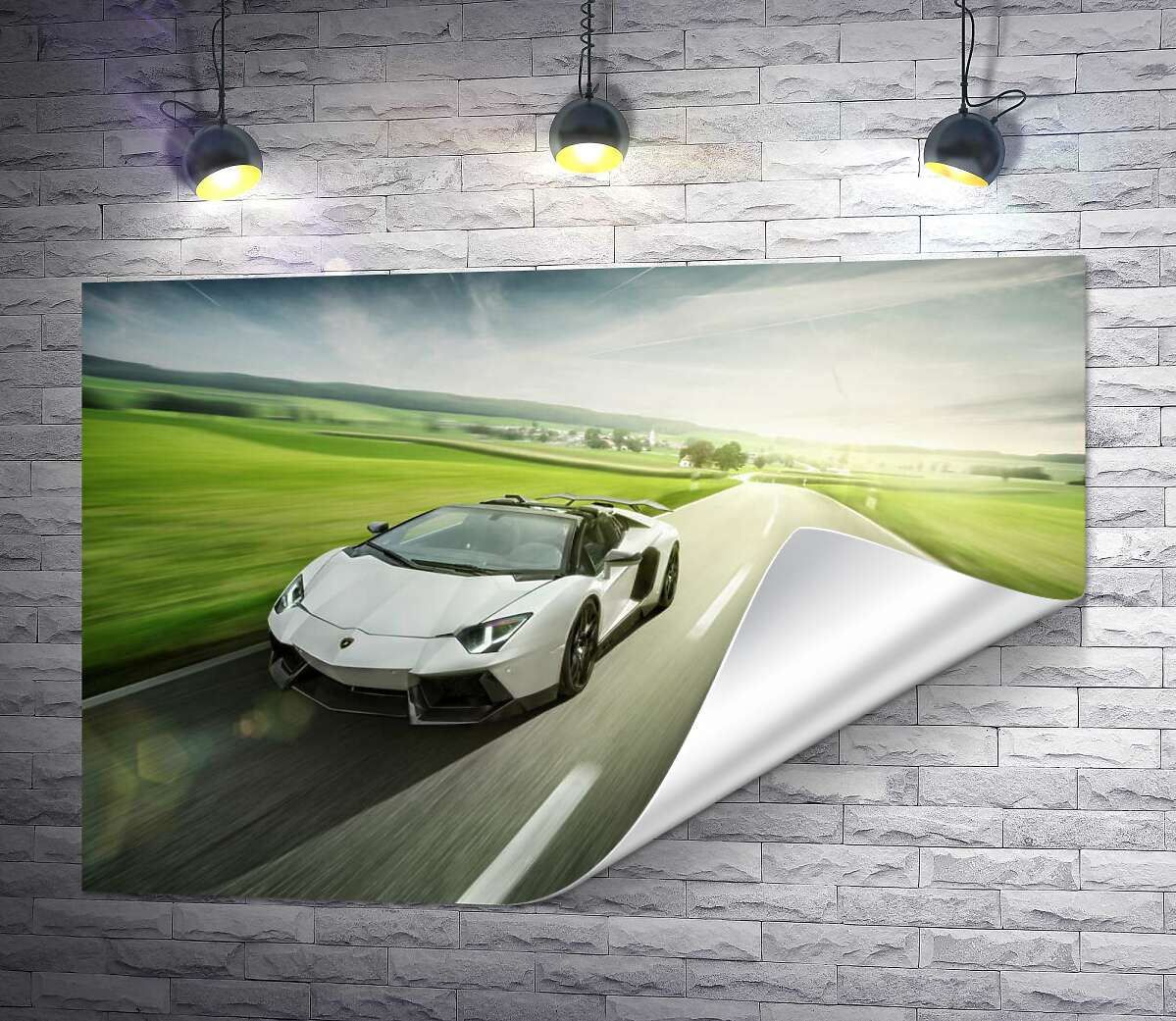 друк Білий Lamborghini Aventador Roadster мчить повз зелені поля