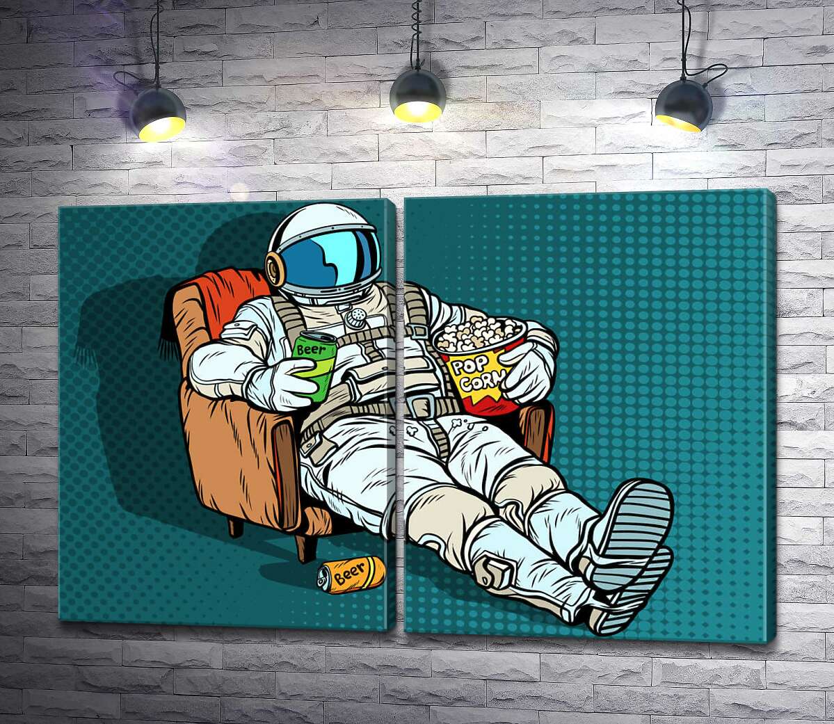 модульная картина Космонавт расслабляется в кресле с пивом и попкорном