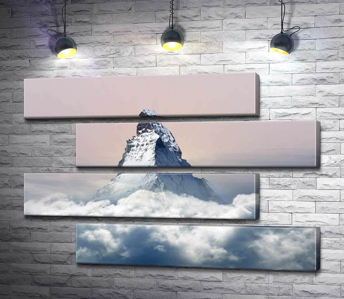 модульная картина Скалистый пик горы Маттерхорн (Matterhorn) окружен пушистым слоем облаков (Модуль №23)