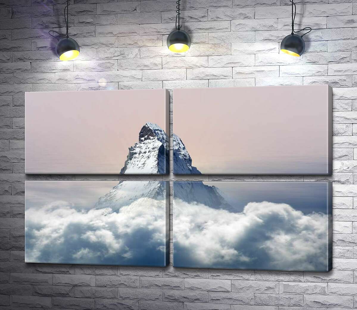 модульная картина Скалистый пик горы Маттерхорн (Matterhorn) окружен пушистым слоем облаков (Модуль №25)