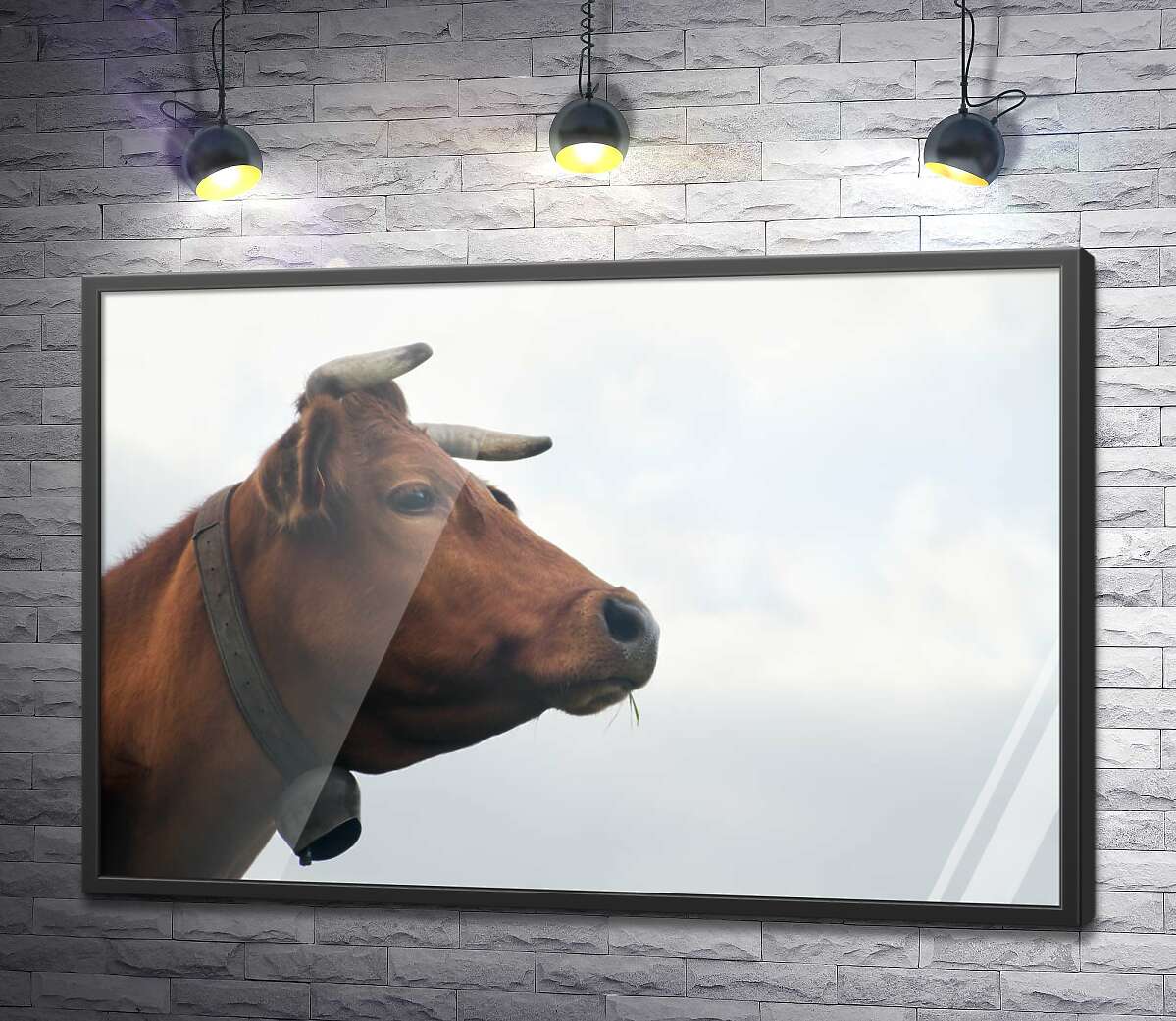 постер Железный колокольчик на шее рогатой коровы