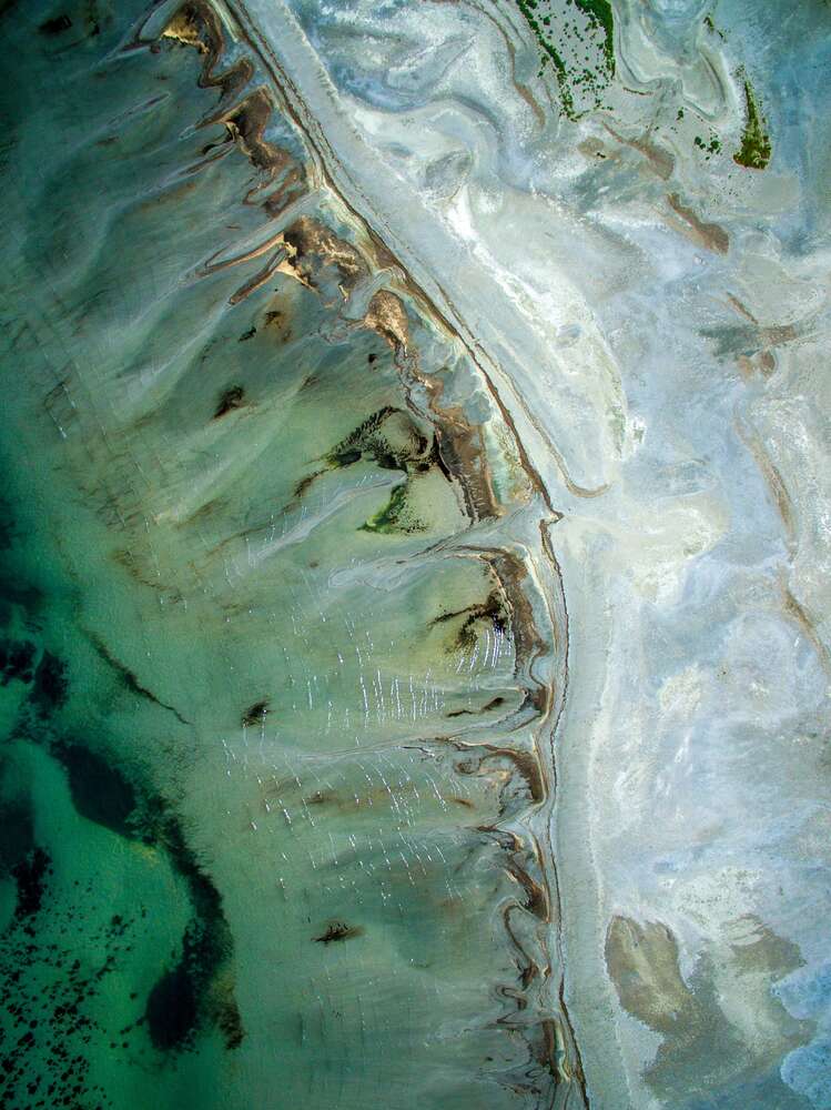 картина-постер Изумрудно-золотистый морской хребет
