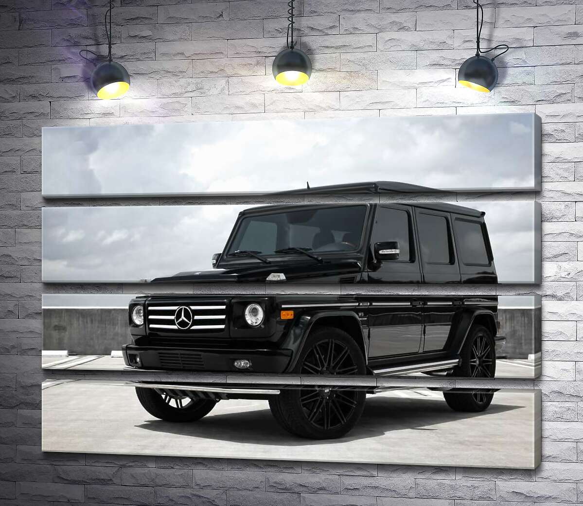 модульна картина Чорний Mercedes Gelenvagen G55 AMG на бетонній дорозі (Модуль №22)