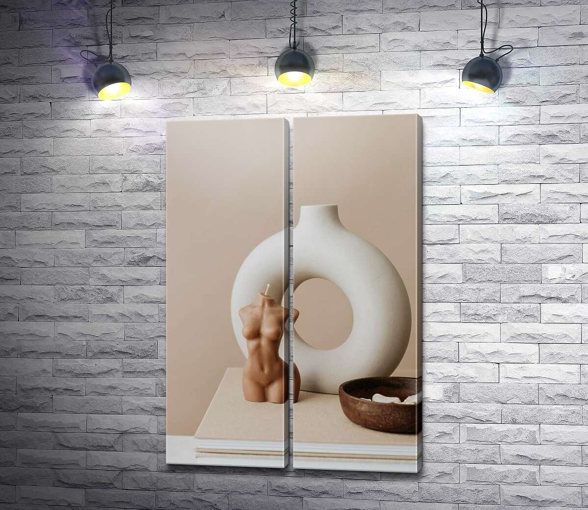 модульная картина Натюрморт посуды и свечи в форме бюста