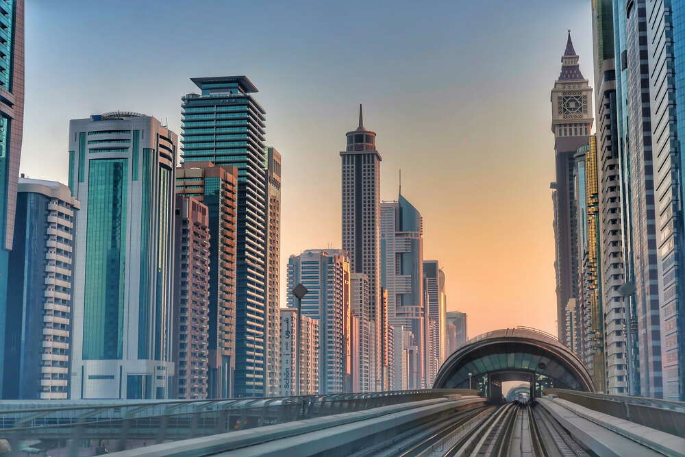картина-постер Изумрудный отблеск небоскребов Дубая