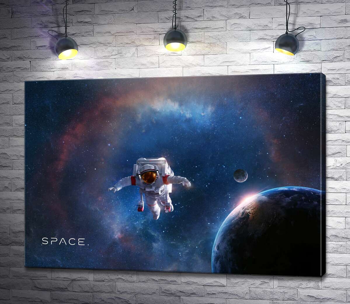 картина Космонавт в открытом космосе на фоне земли