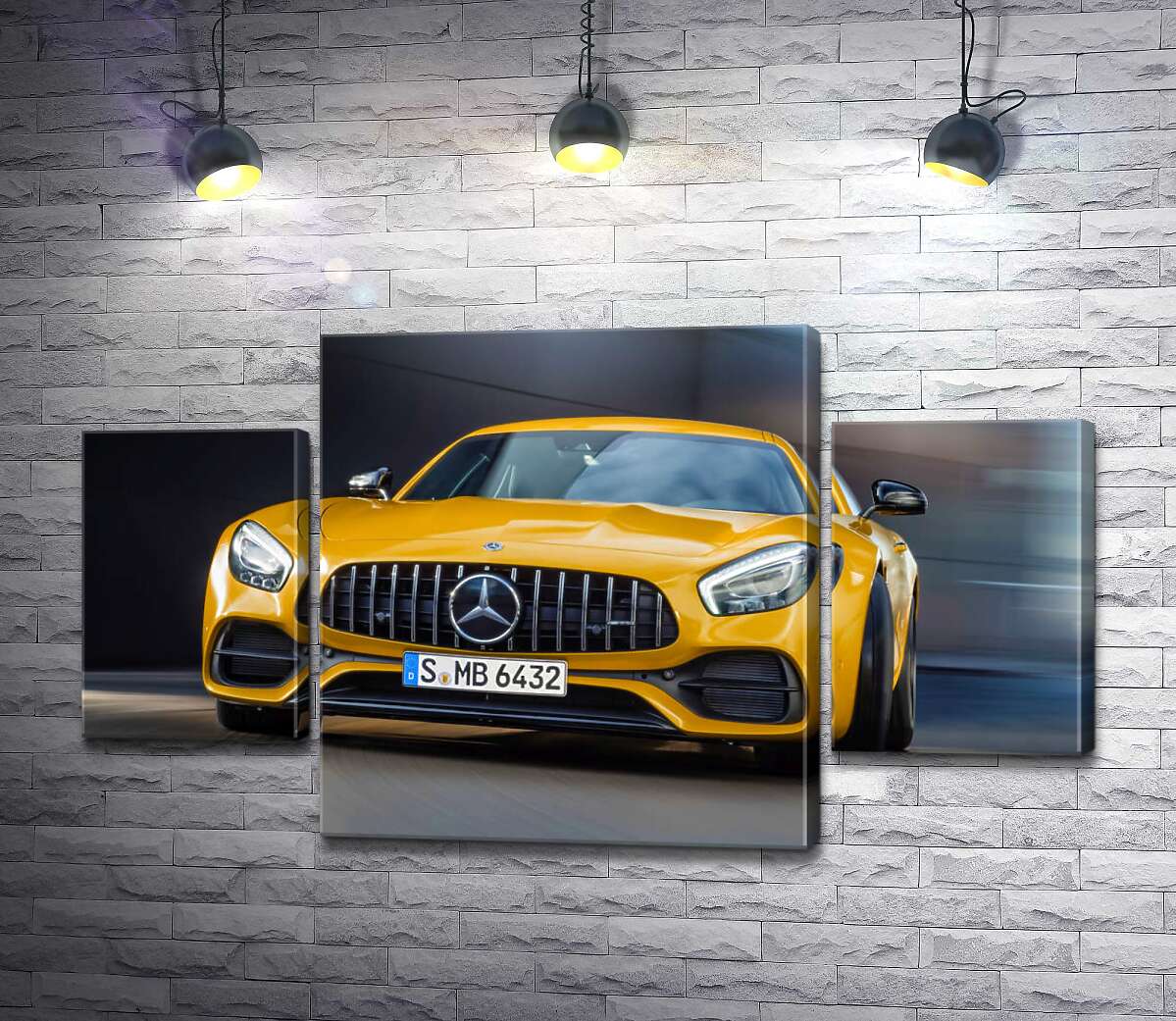 модульная картина Золотой автомобиль Mercedes-Benz AMG GT S 2018 (Модуль №5)