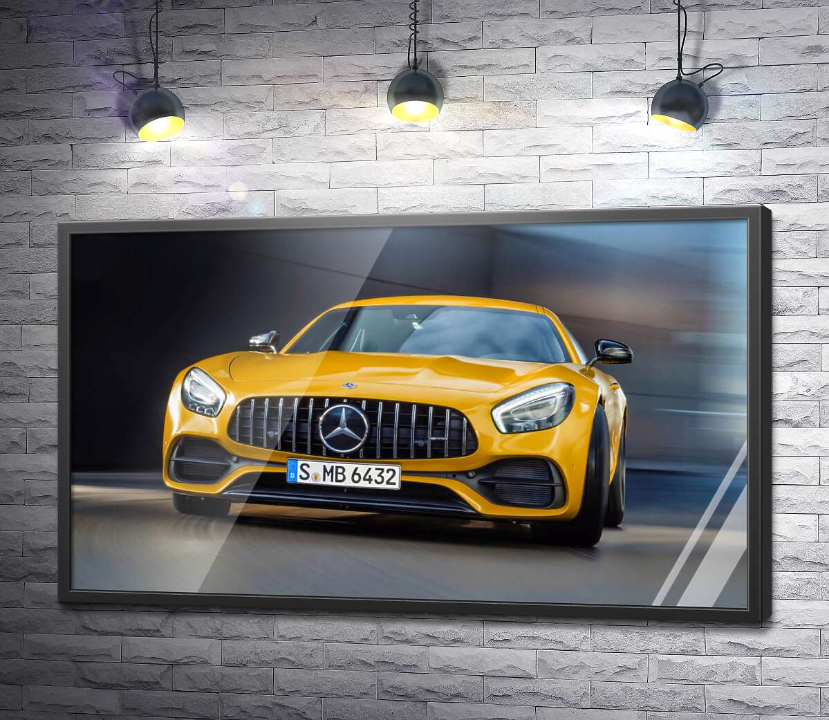 постер Золотой автомобиль Mercedes-Benz AMG GT S 2018
