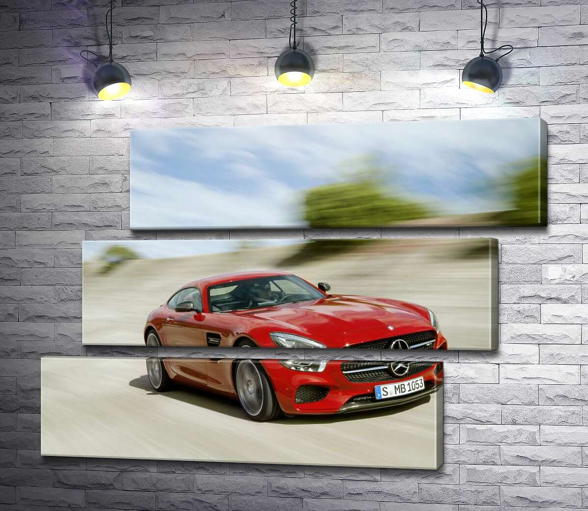 модульна картина Червоний автомобіль Mercedes-Benz GT-Class 2016 в дорозі (Модуль №17)