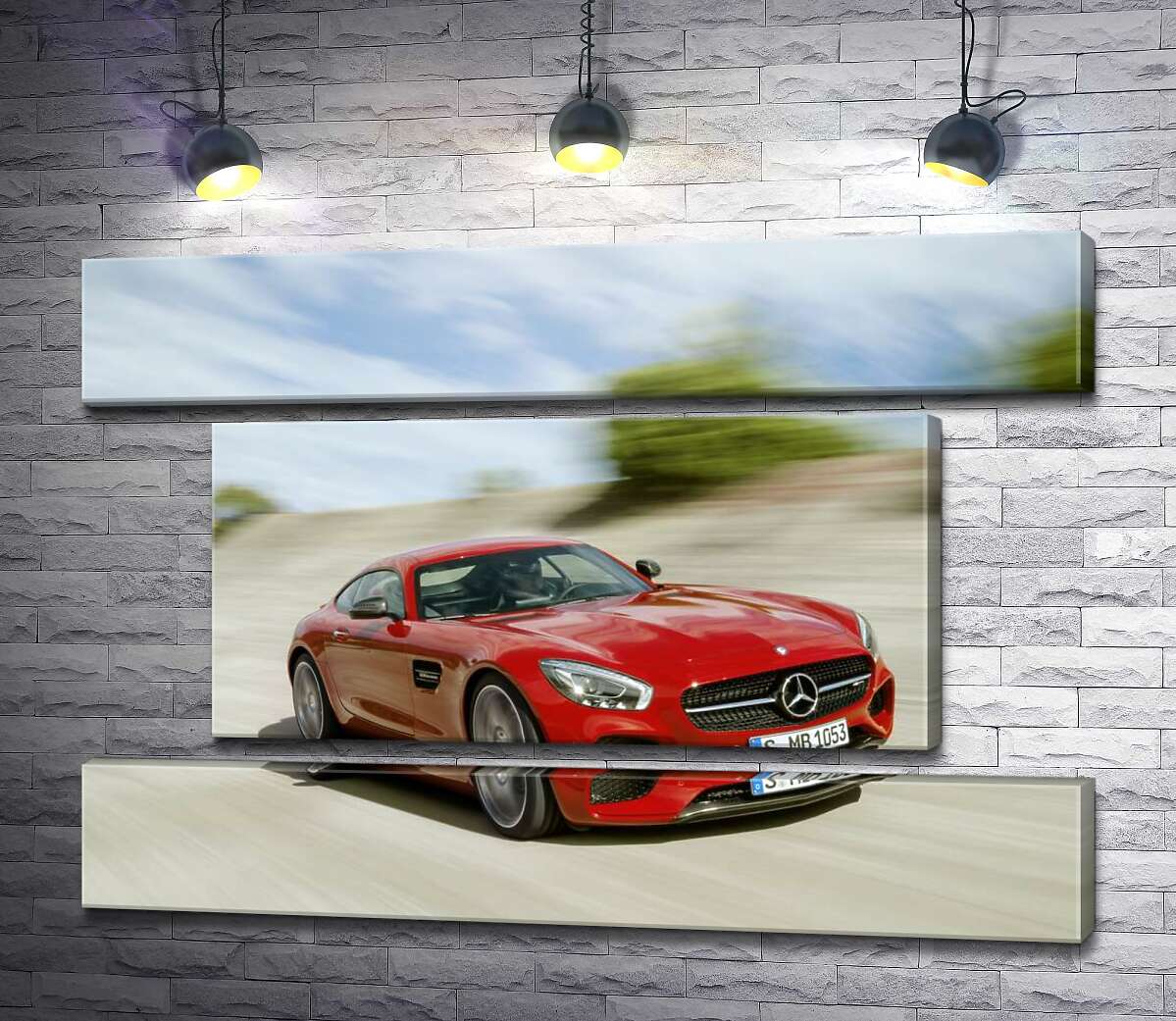 модульна картина Червоний автомобіль Mercedes-Benz GT-Class 2016 в дорозі (Модуль №18)