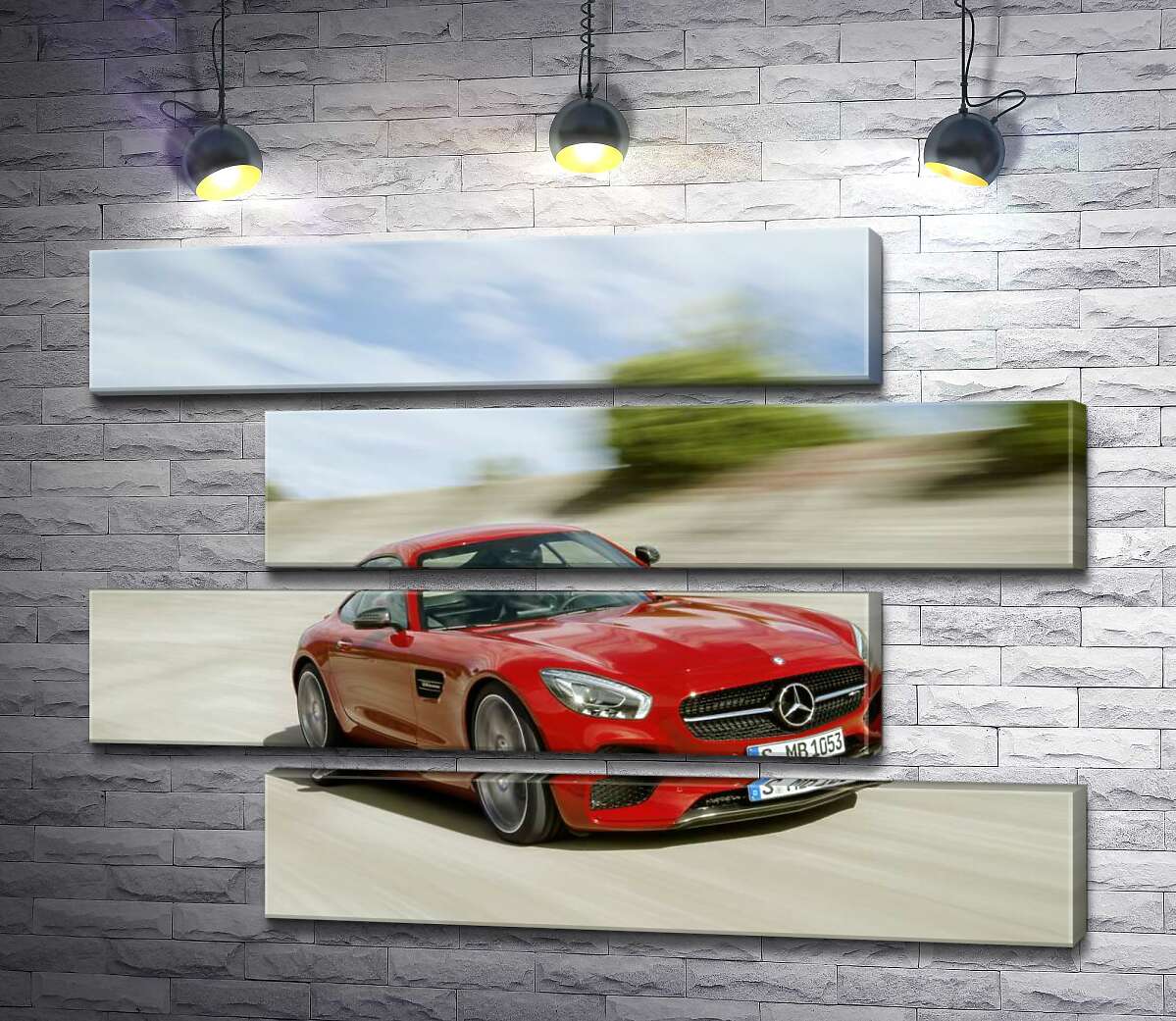 модульная картина Красный автомобиль Mercedes-Benz GT-Class 2016 в пути (Модуль №23)