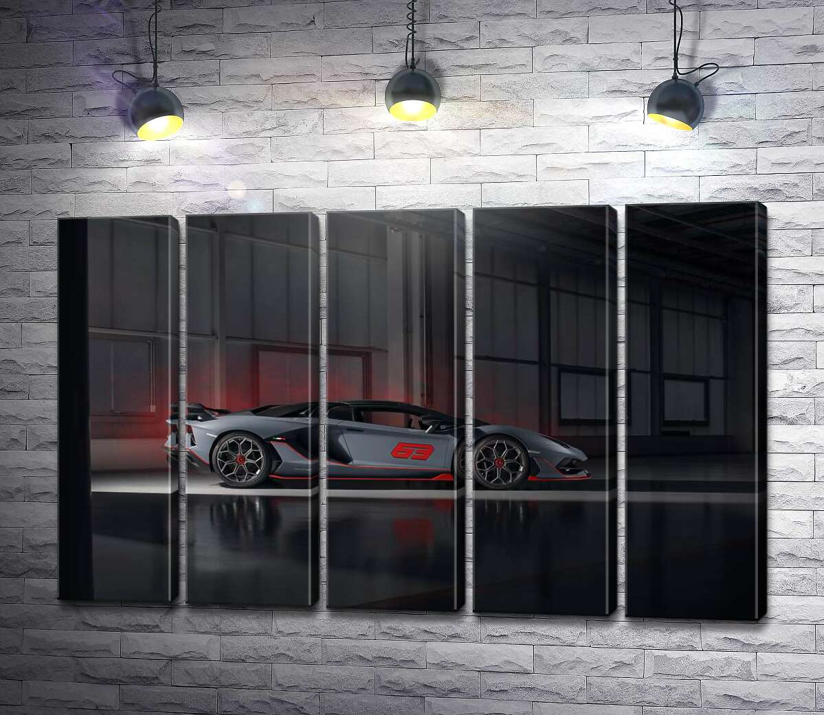 модульна картина Сріблястий автомобіль Lamborghini Aventador S 2018 в ангарі (Модуль №26)