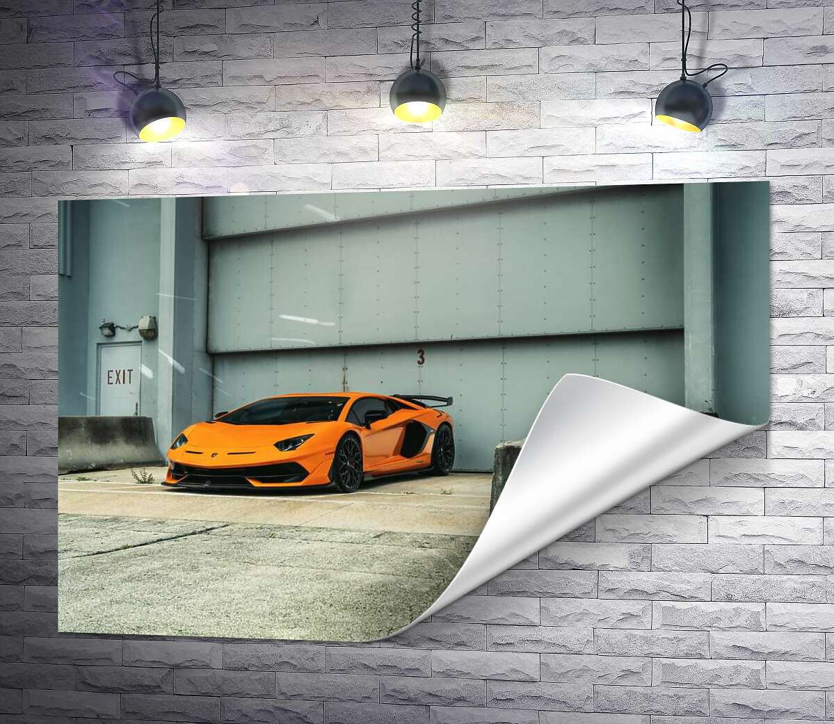 печать Оранжевый автомобиль Lamborghini Aventador возле ангара