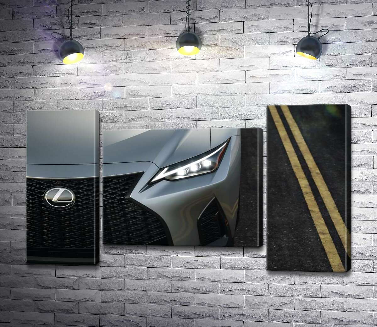 модульна картина Витончена фара сріблястого автомобіля Lexus IS 300 (Модуль №11)