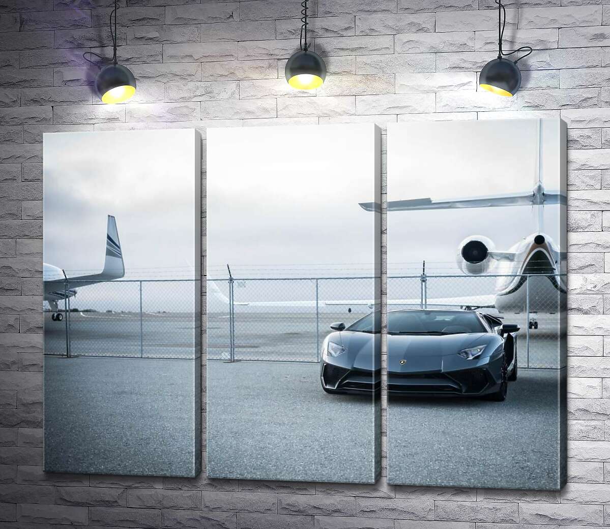 модульная картина Чёрный автомобиль Lamborghini Aventador на фоне самолетов